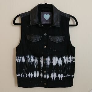 Kendall & Kylie Tie Dye Vest size Medium